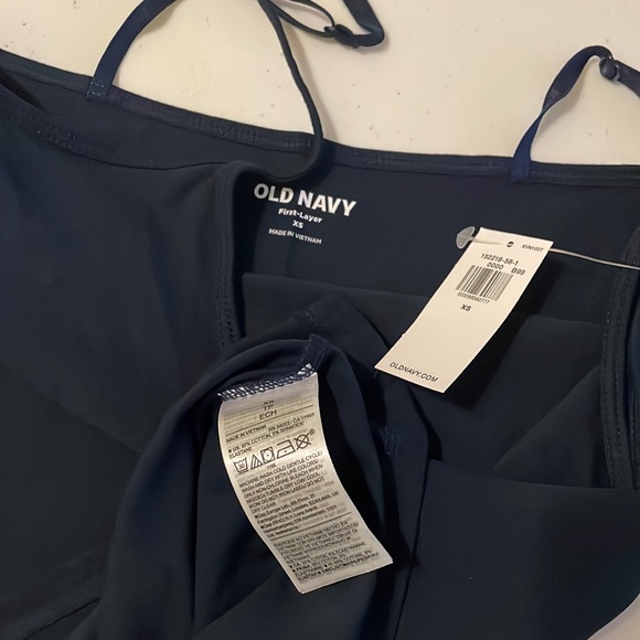 Old Navy Cami Extra Small - Picture 2 of 11